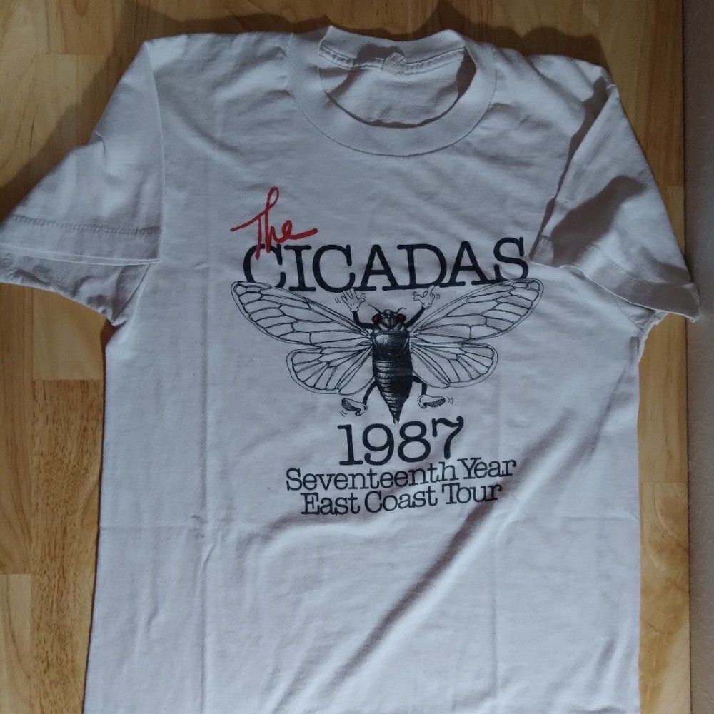 Vintage The Cicadas 17th Year East Coast Tour T-Shirt
